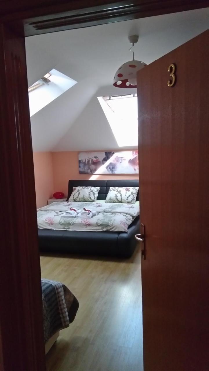 Guesthouse Jelic Teslić Eksteriør billede
