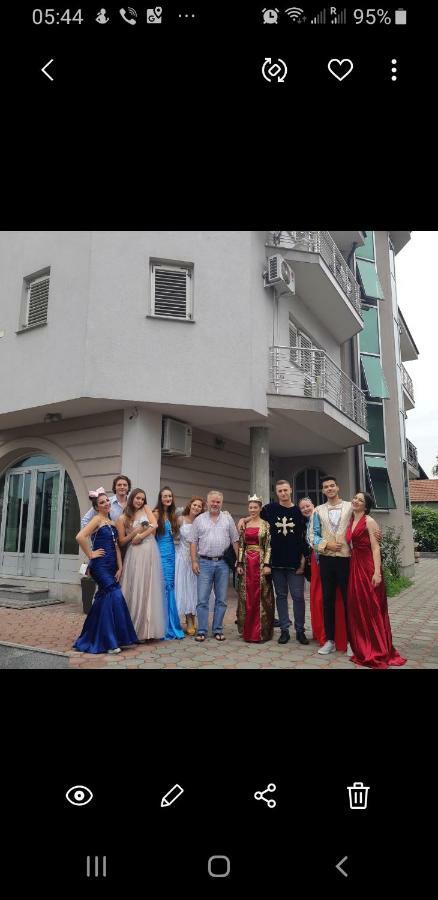 Guesthouse Jelic Teslić Eksteriør billede